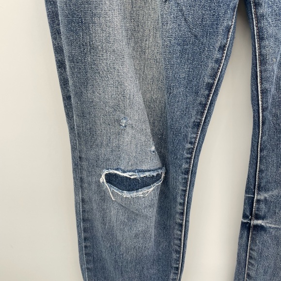 J crew broken in boyfriend blue distressed jean - Picture 11 of 13